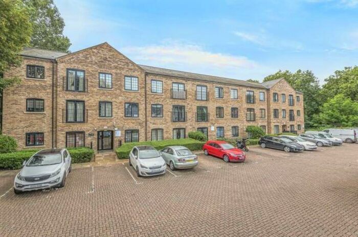 2 Bedroom Flat To Rent In Crown Mill, London Road, Mitcham, London, CR4