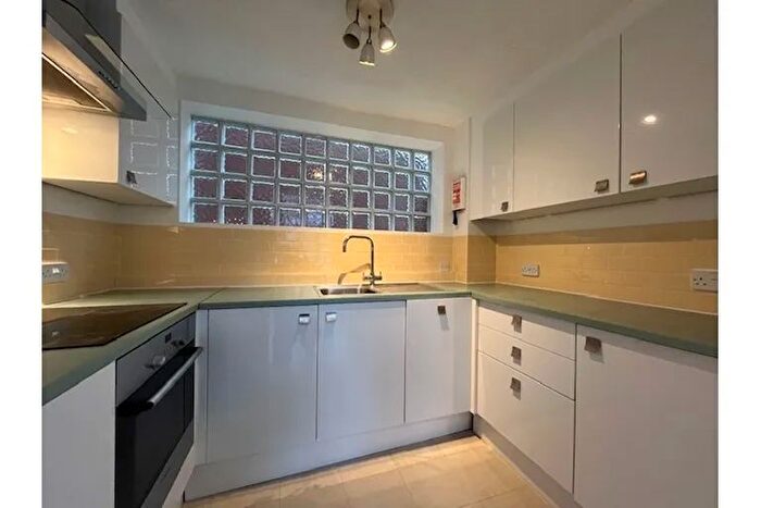 2 Bedroom Apartment For Sale In Cox Street, ., Birmingham, West Midlands, B3
