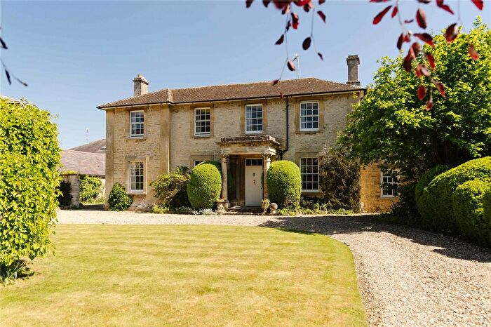 6 Bedroom Country House For Sale In High Street, Milton-Under-Wychwood, Chipping Norton, Oxfordshire, OX7