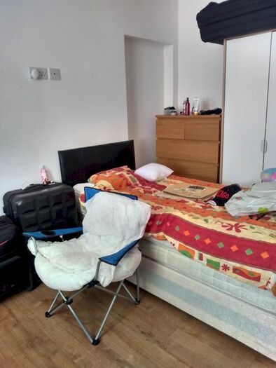 Studio To Rent In Ordnance Road, Enfield, EN3