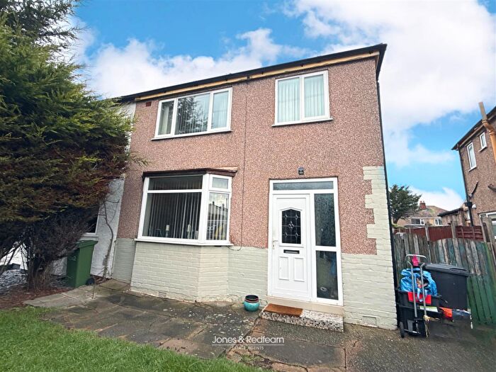 3 Bedroom Semi-Detached House For Sale In Trellewelyn Road, Rhyl, LL18