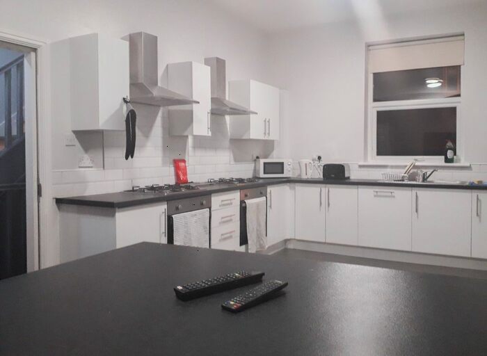 9 Bedroom Terraced House To Rent In Botanic Road, Edge Hill, Liverpool, L7