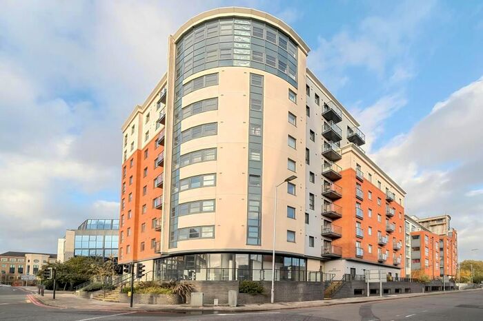 1 Bedroom Flat To Rent In Watlington Street, Reading, RG1