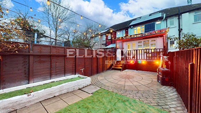 2 Bedroom Terraced House For Sale In Greenford Road, Greenford, UB6