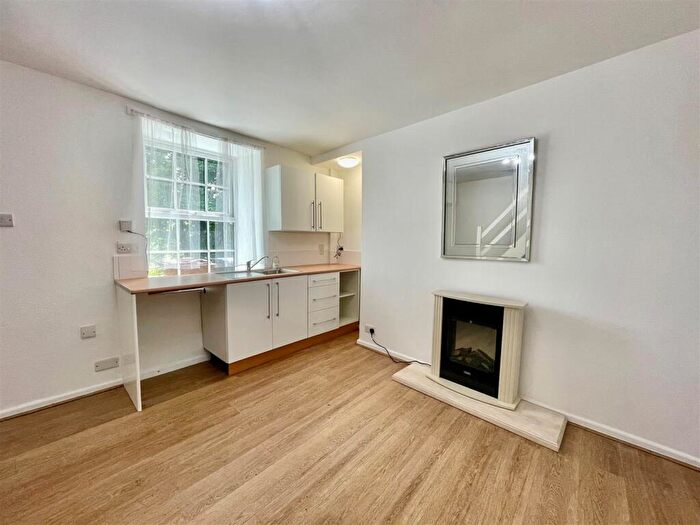 1 Bedroom Terraced House To Rent In Station Road, New Mills, High Peak, SK22