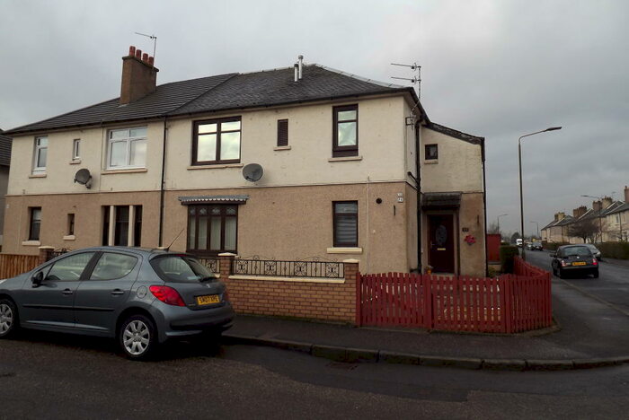 2 Bedroom Flat To Rent In North Street, Falkirk, FK2