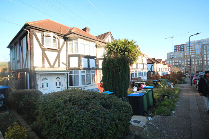 2 Bedroom Maisonette To Rent In Highcroft Avenue, Wembley, Middlesex, HA0
