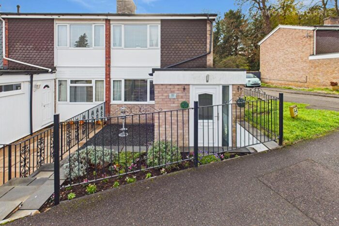 3 Bedroom End Of Terrace House For Sale In Wilkinson Close, Eaton Socon, St. Neots, Cambridgeshire, PE19