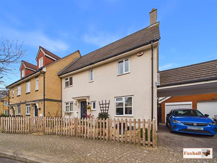 3 Bedroom End Terrace House For Sale In Damselfly Road, Ipswich, IP3