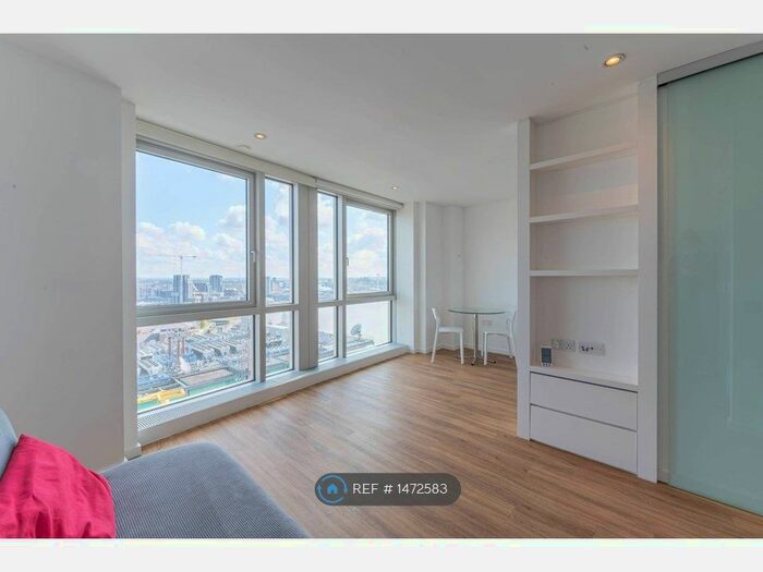 Studio To Rent In Ontario Tower, London, E14