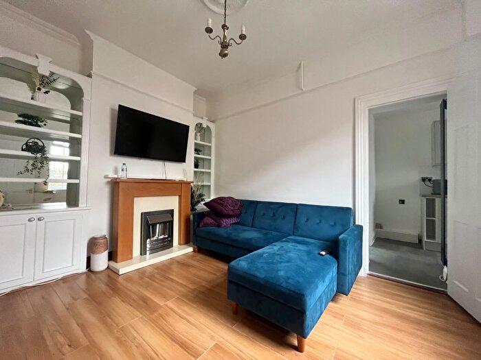 3 Bedroom Property To Rent In Providence Street, Plymouth, PL1