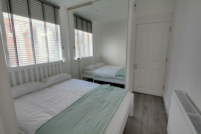 1 Bedroom Apartment To Rent In Daneshill Road, Leicester, LE3