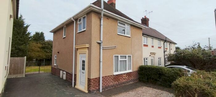 3 Bedroom House To Rent In Church Street South, Chesterfield, S40