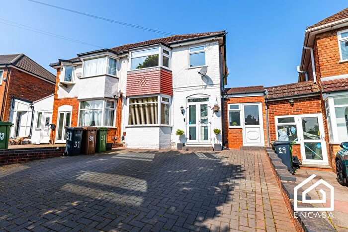 3 Bedroom Semi-Detached House For Sale In Goodway Road, Solihull, B92