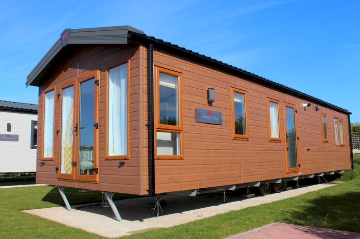 2 Bedroom Property For Sale In Sennen, Penzance, TR19