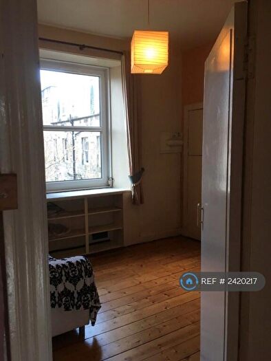 2 Bedroom Flat To Rent In Buccleuch Street, Edinburgh, EH8