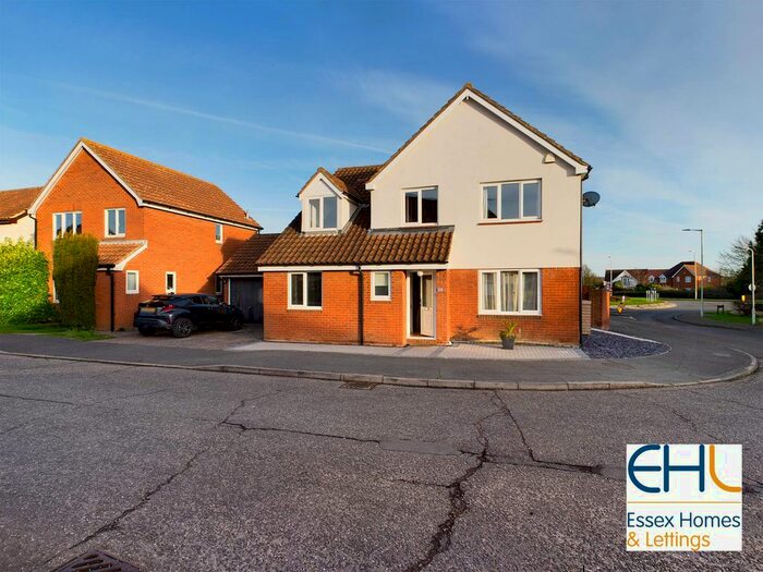 5 Bedroom Detached House To Rent In Sutton Mead, Chelmsford, Essex CM2