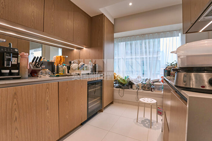 2 Bedroom Apartment To Rent In Sugar Quay, Water Lane, London, EC3R