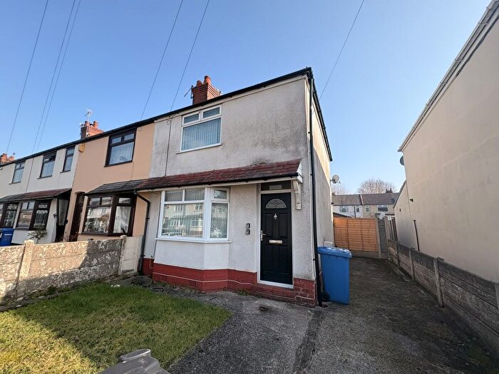 2 Bedroom Semi Detached House To Rent In Vale Avenue, Warrington, WA2