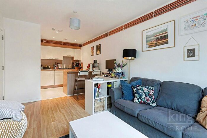 1 Bedroom Flat For Sale In Faraday House, Velocity Way, Enfield, EN3