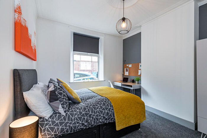 3 Bedroom Semi Detached House To Rent In Stepping Lane, Derby, DE1