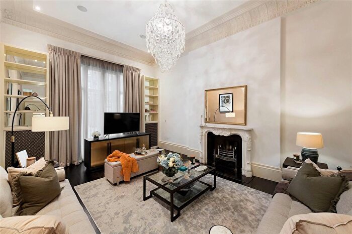 2 Bedroom Flat To Rent In Eaton Place, Belgravia, London, SW1X