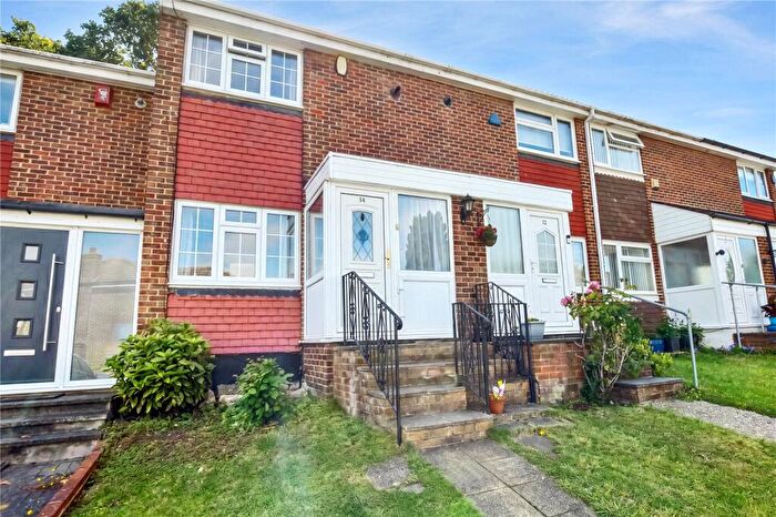 2 Bedroom Terraced House For Sale In Whenman Avenue, Bexley, DA5