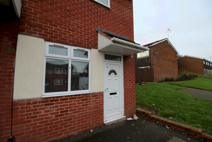 1 Bedroom Flat To Rent In Austin Road, Bromsgrove, Worcestershire, B60