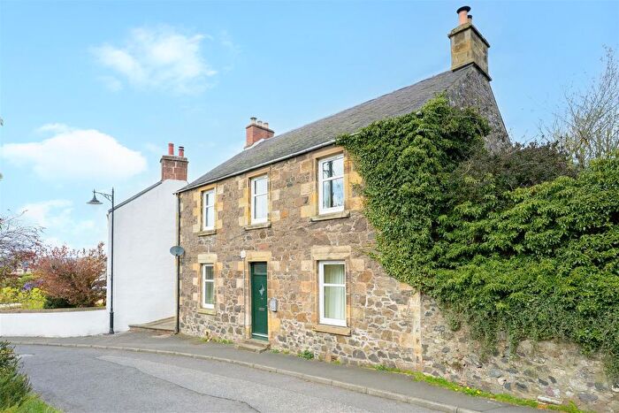 3 Bedroom Maisonette For Sale In Main Street, Abernethy, Perth, PH2