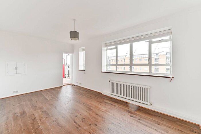 2 Bedroom Flat To Rent In Keats House, Pimlico, London, SW1V