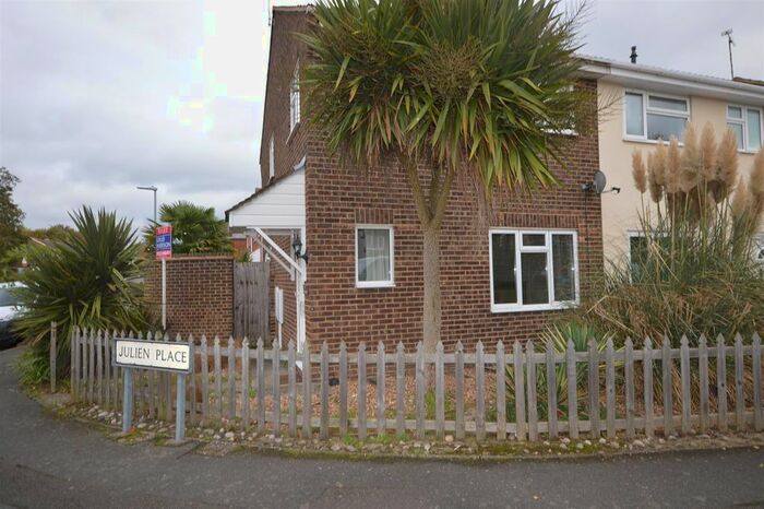 3 Bedroom End Of Terrace House To Rent In Julien Place, Willesborough, Ashford, TN24