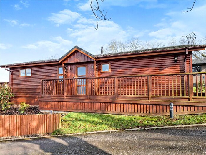 2 Bedroom Bungalow For Sale In South Molton, Devon, EX36