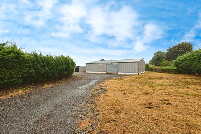 Barn Conversion For Sale In Long Drove, Somersham, Huntingdon, Cambridgeshire, PE28