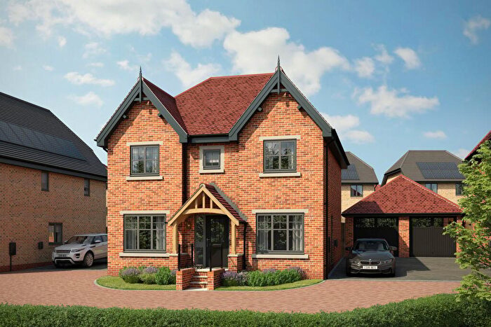 4 Bedroom Detached House For Sale In Russell Road, Toddington, Dunstable, LU5