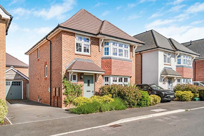 4 Bedroom Detached House For Sale In Further Wore, Radley, OX14
