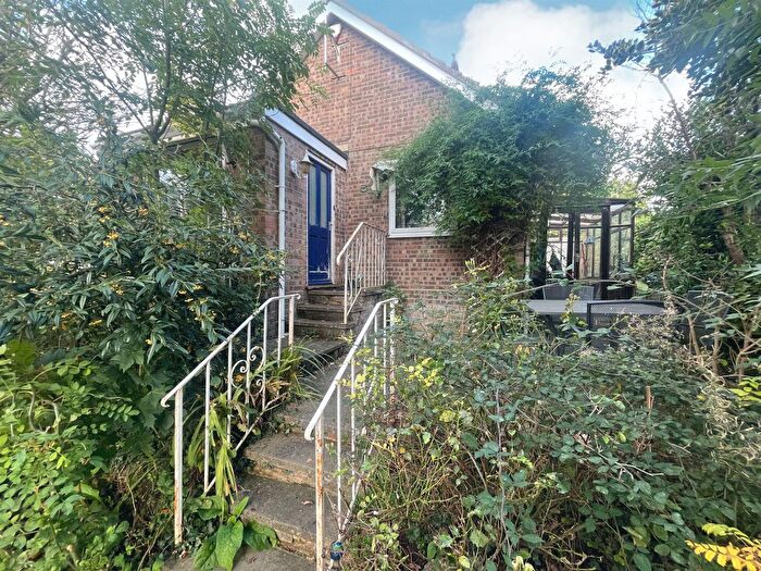 2 Bedroom Detached Bungalow For Sale In Balingdon Lane, Linton, Cambridge, CB21