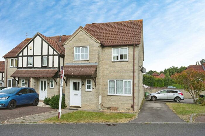3 Bedroom End Of Terrace House For Sale In Ferndene, Bradley Stoke, Bristol, BS32