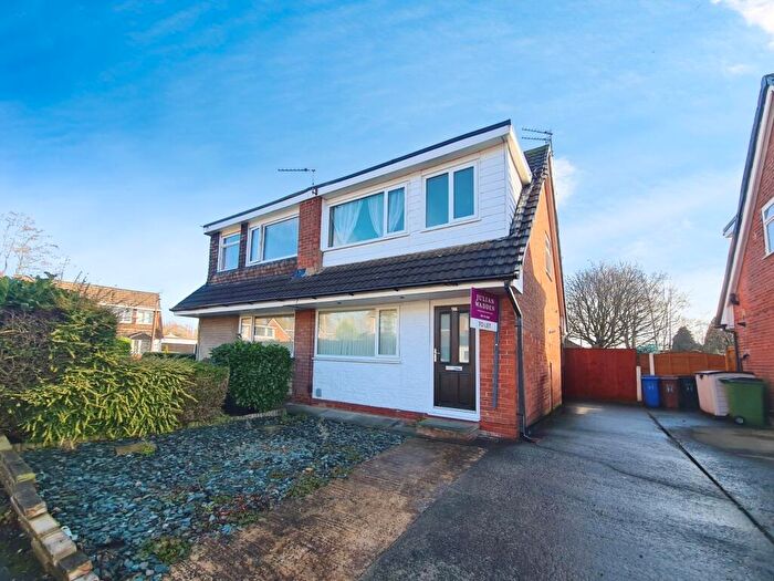 3 Bedroom Semi-Detached House To Rent In Olwen Crescent, Reddish, Stockport, SK5