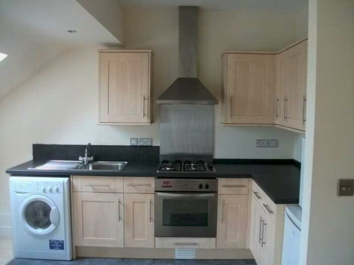 2 Bedroom Flat To Rent In Grace Dieu Court, Loughborough, LE11