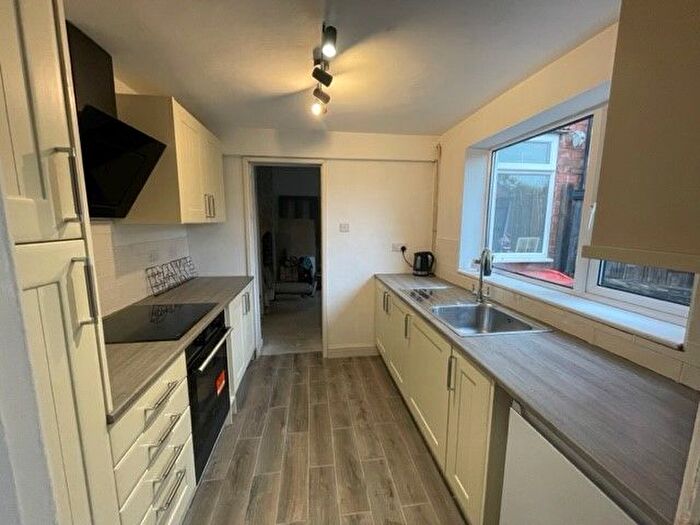 2 Bedroom Semi-Detached House To Rent In Douglas Road, Sutton-In-Ashfield, NG17