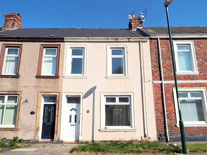 3 Bedroom Terraced House To Rent In Oak Street, Jarrow, NE32