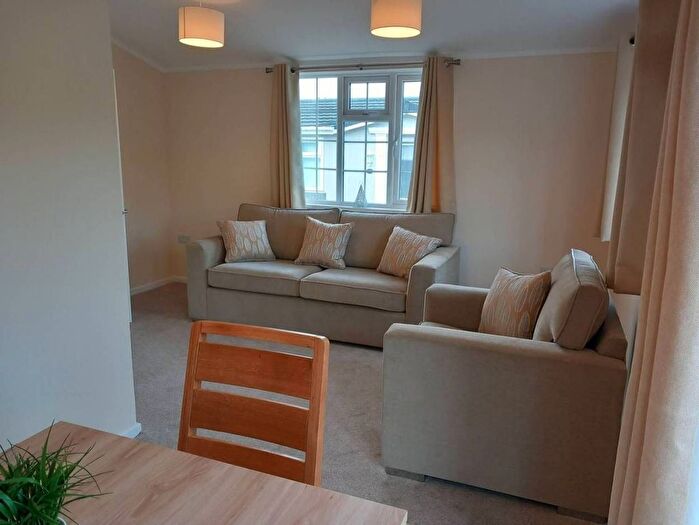 2 Bedroom Mobile/park Home For Sale In Berrynarbor Park, Sterridge Valley, Berrynarbor, Ilfracombe, EX34