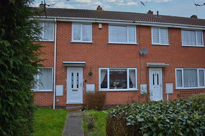 3 Bedroom Terraced House For Sale In Kingsnorth Close, Newark, NG24