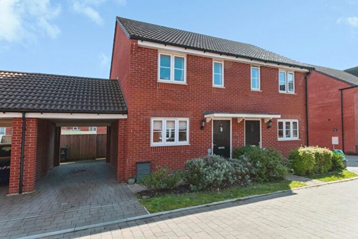 2 Bedroom Semi Detached House For Sale In Bridgeman Place, Exeter, Devon, EX1