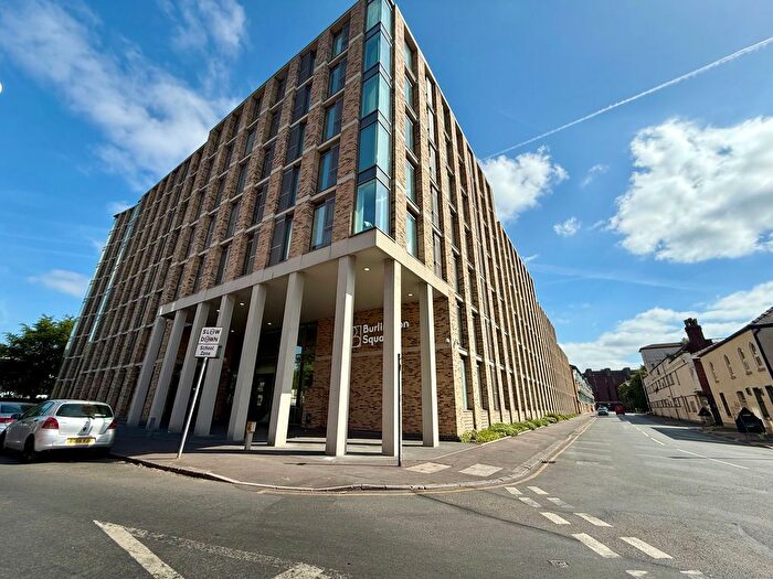 2 Bedroom Property To Rent In Boundary Lane, Manchester, M15