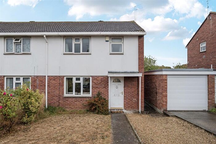 3 Bedroom Semi-Detached House For Sale In Minsmere Road, Keynsham, Bristol, BS31