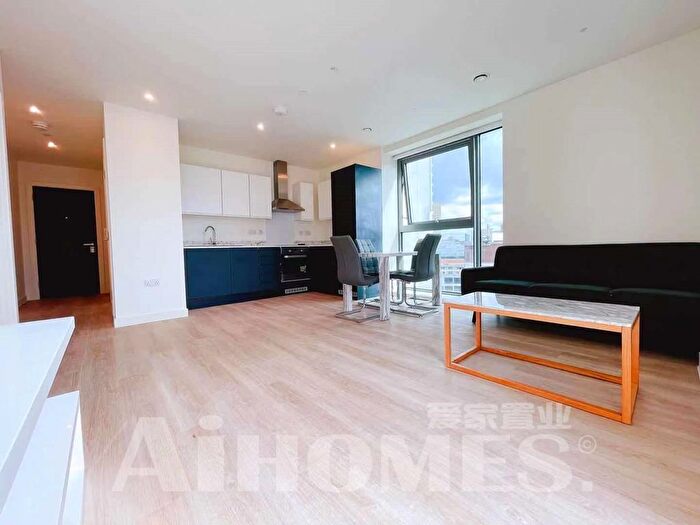 2 Bedroom Flat To Rent In Exchange Point, New Kings Head Yard, Salford, M3