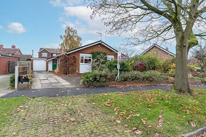 3 Bedroom Detached Bungalow For Sale In Plover Avenue, Darnhall, Winsford, CW7