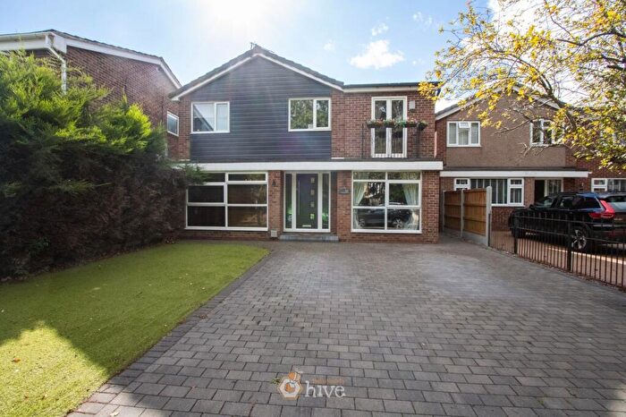 4 Bedroom Detached House For Sale In Bessacarr Lane, Bessacarr, Doncaster, DN4