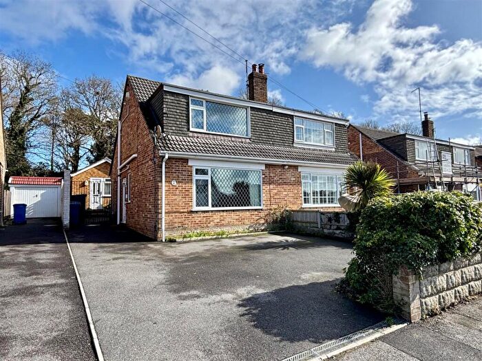 5 Bedroom Semi Detached House For Sale In Allens Road, Upton, Poole, BH16